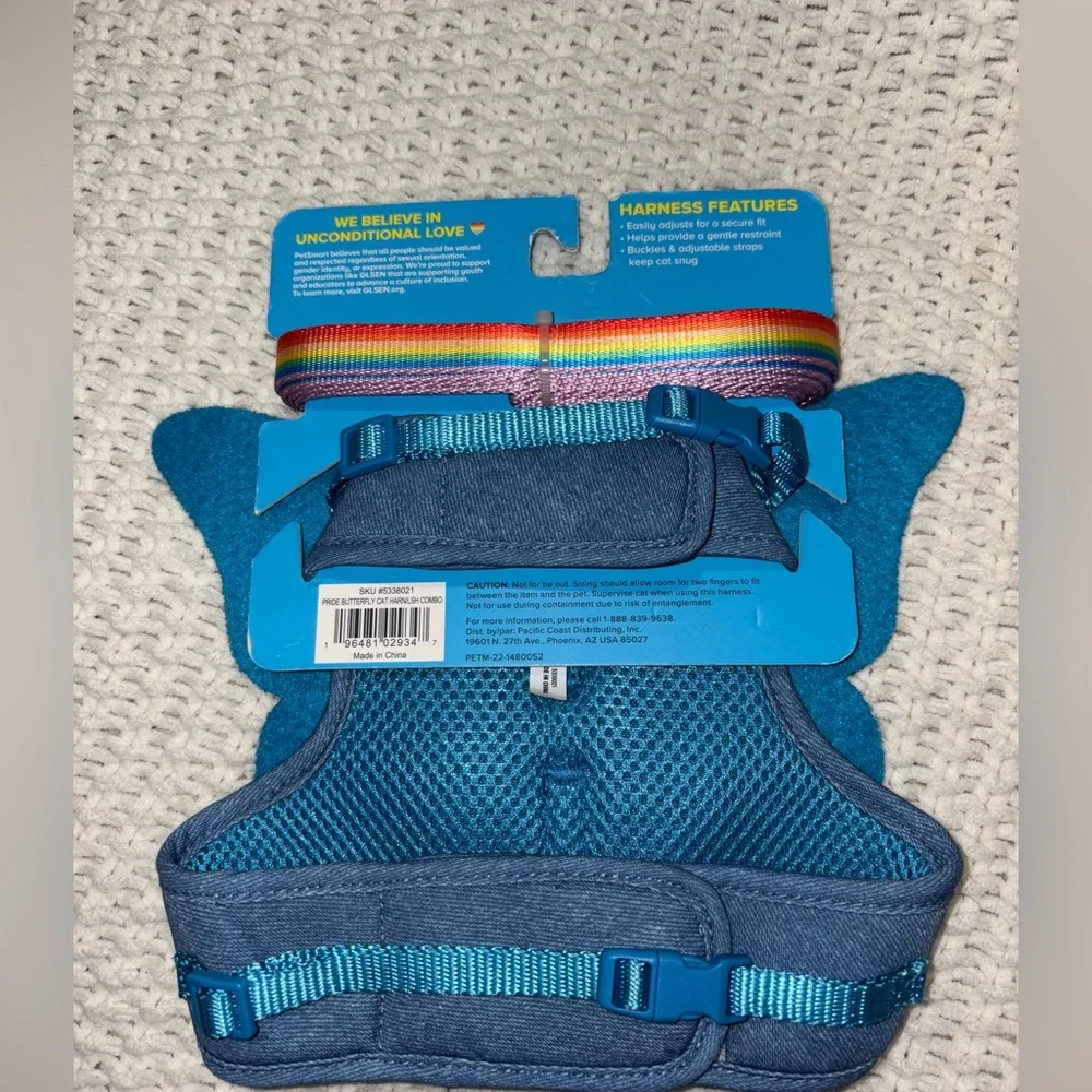 Pride Harness & Leash